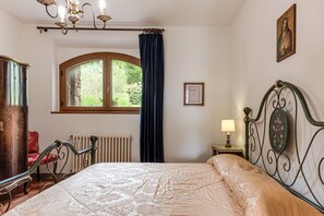 1 bedroom, free WiFi, bed sheets - Apartment 'Il Cerro Basic Per Due' with Shared Pool and Shared Garden (Pelago)