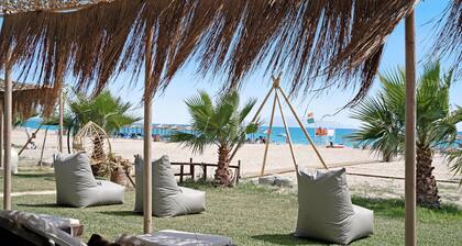 Studio Apartment 'Iguana 16' with Sea View, Wi-Fi and Air Conditioning