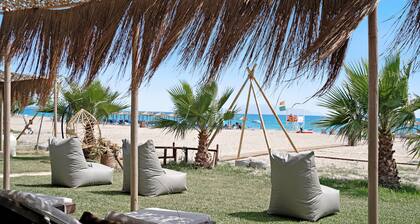 Studio Apartment 'Iguana 15' with Sea View, Wi-Fi and Air Conditioning