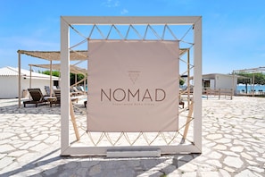 Property grounds - Studio Apartment 'Iguana 4' with Sea View, Wi-Fi and Air Conditioning (Preveza)