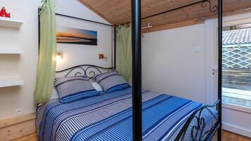 2 camere, ferro/asse da stiro, Wi-Fi gratuito, lenzuola