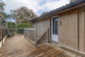 Terrace/patio - Chalet Perché with All Comforts in Labenne Océan – Unique Getaway for 4 Guests - Beach Nearby (Labenne)