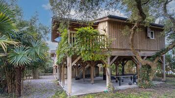 屋外ダイニングエリア