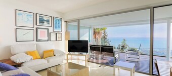 Apartamento "Sitges Suites" con vistas al mar, terraza privada y Wi-Fi