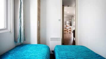 3 bedrooms, free WiFi, bed sheets