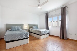 3 Schlafzimmer, kostenloses WLAN, Bettwäsche