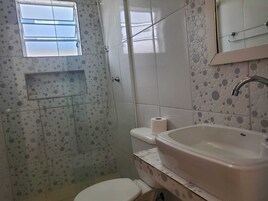 Ducha, papel higiénico