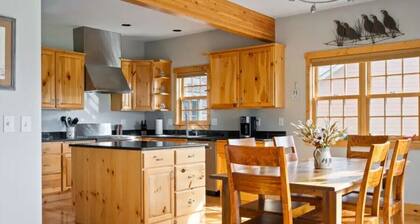 Mountain Retreat near Winter Park and Grand Lake with Private Hot Tub!