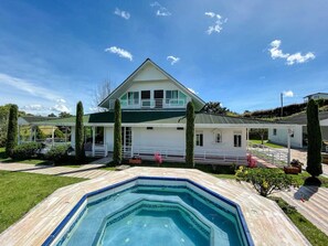 Pool - Techo Verde (Marinilla)