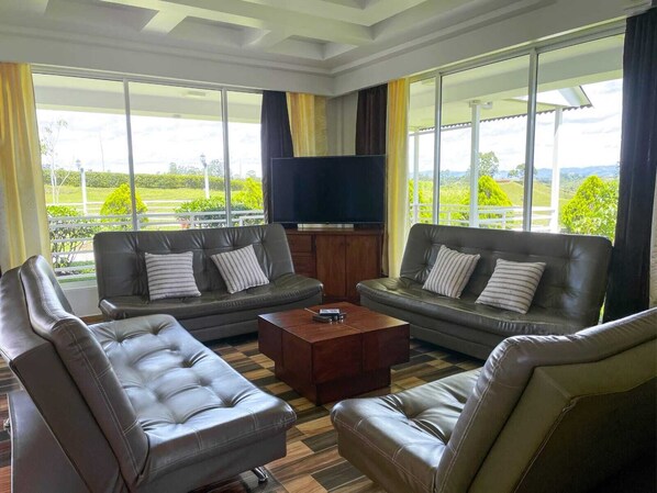 Smart TV, fireplace, stereo - Techo Verde (Marinilla)