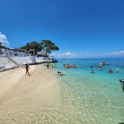 Private beach, beach cabanas, sun loungers, beach umbrellas