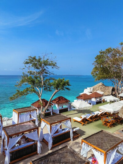 Bora Bora Hotel & Beach Club
