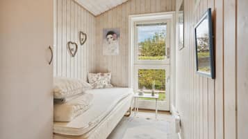 3 makuuhuonetta, vauvan matkasänky, ilmainen Wi-Fi