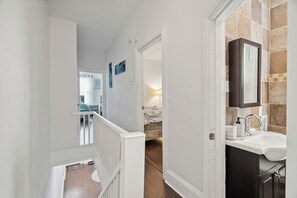 3 Schlafzimmer, Bügeleisen/Bügelbrett, kostenloses WLAN, Bettwäsche