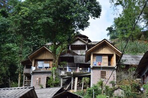 Esterni
