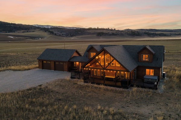 Check out Teton Valley Retreat!