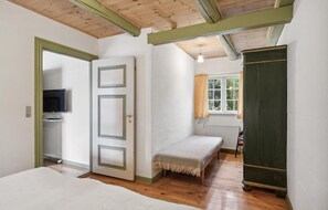 1 bedroom, free WiFi