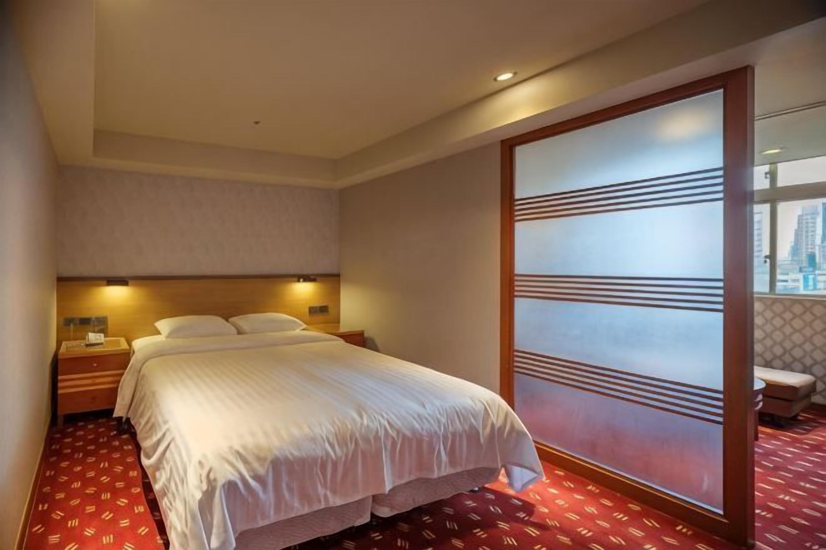 Wifi gratis y ropa de cama