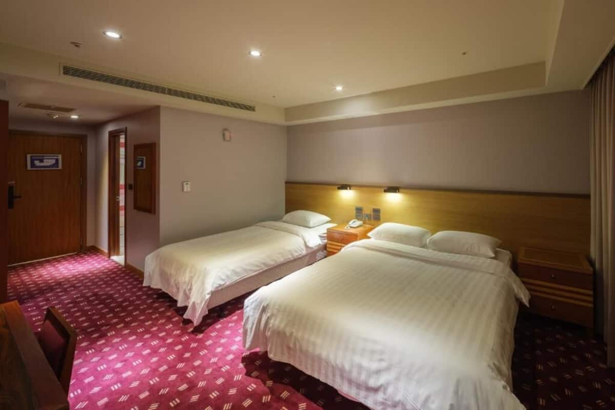 Deluxe Triple Room, Berbilang Katil | Wi-fi percuma, cadar katil