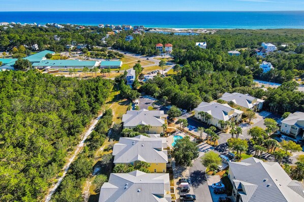 Exterior - Condo near the beach with outdoor pool, BBQ, washer/dryer, streaming, central AC (Santa Rosa Beach)