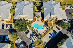 Exterior - Condo near the beach with outdoor pool, BBQ, washer/dryer, streaming, central AC (Santa Rosa Beach)