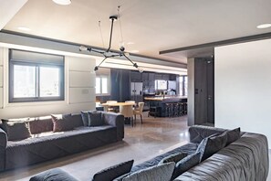 Televisor intel·ligent, Netflix i serveis de streaming 