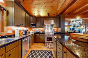 Fridge, microwave, oven, stovetop - Secluded Smoky Mountain home with panoramic views, wood stove, & hot tub (Clyde)