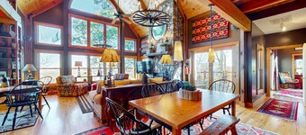 Secluded Smoky Mountain home with panoramic views, wood stove, & hot tub