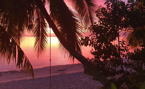 Bienvenue au Fare Rau jolie maison avec un accès à la plus belle plage de Tahiti