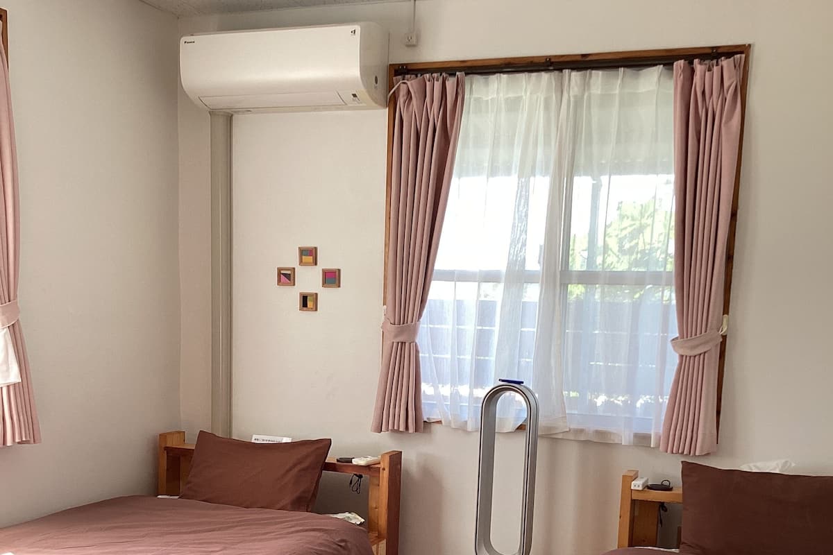Standaard Twin kamer, niet-roken, uitzicht op oceaan (No.1) | Verduisterende gordijnen, gratis wifi, beddengoed