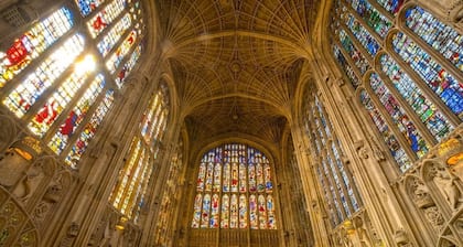 Victorian 2 Bedroom Home near the river Cam