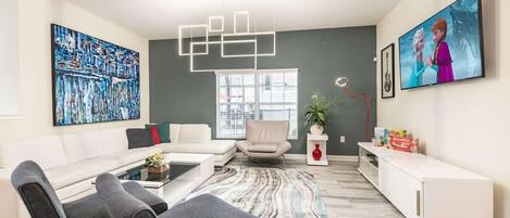 Téléviseur connecté, bureau