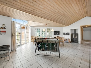 Spielezimmer