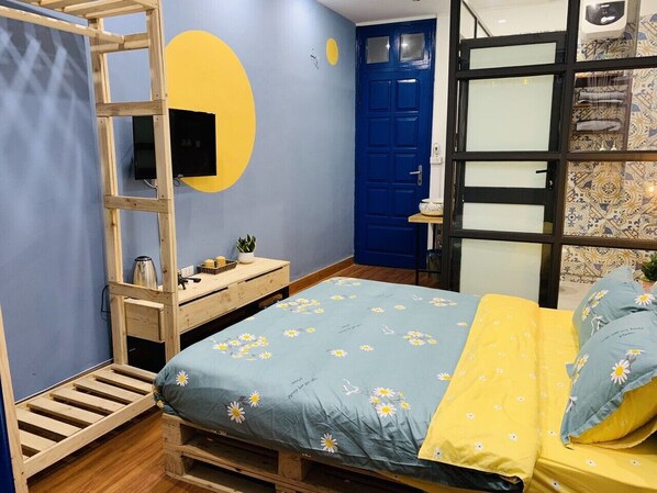 1 bedroom, desk, iron/ironing board, free WiFi