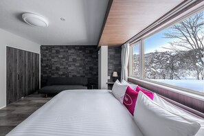 2 bedrooms, desk, free WiFi