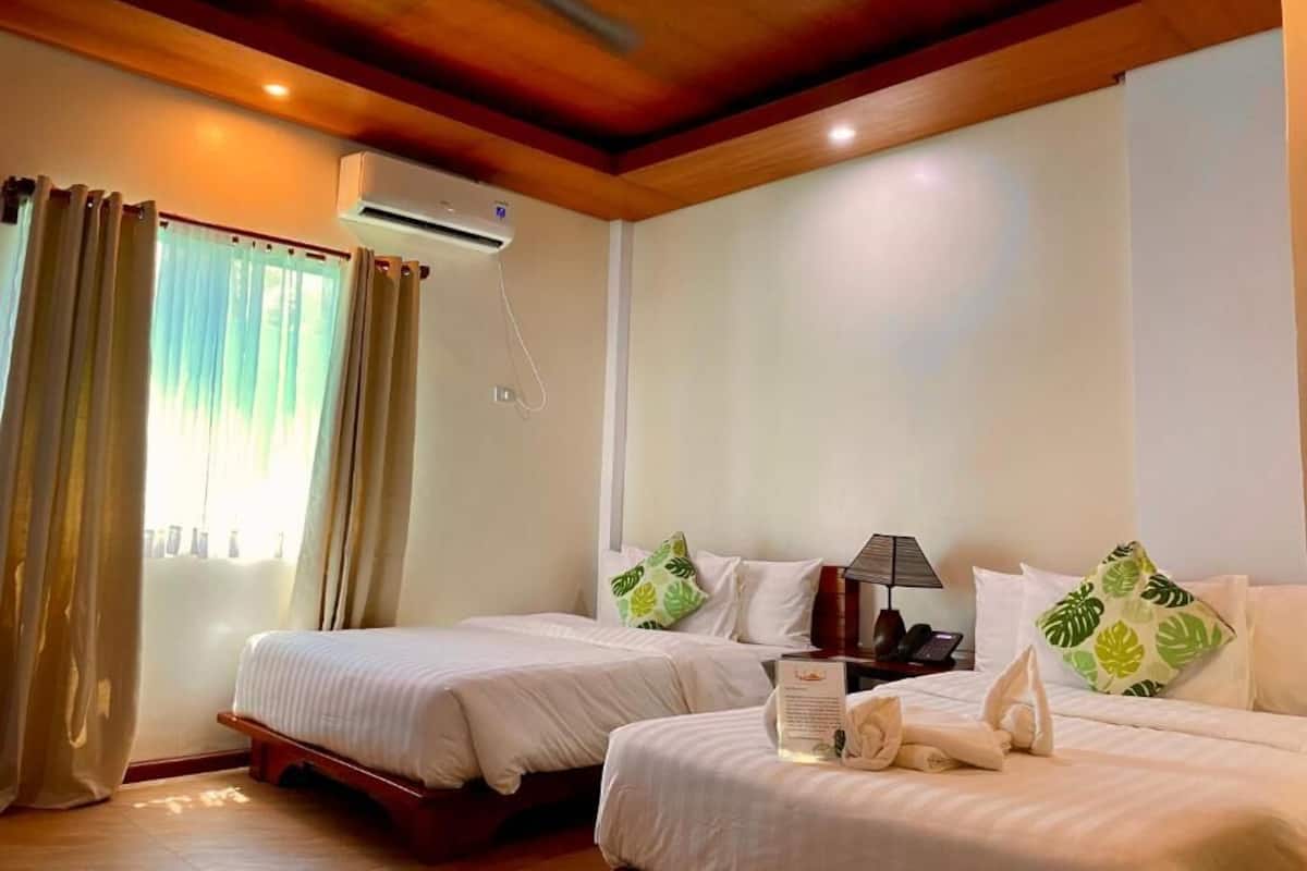 Standard Twin Room, Garden View | In-room safe, desk, blackout drapes, free WiFi