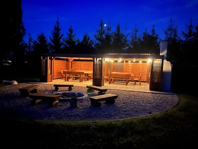 LedowoHouse New Industrial Style up to 15 guests, kids friendly, own golf course