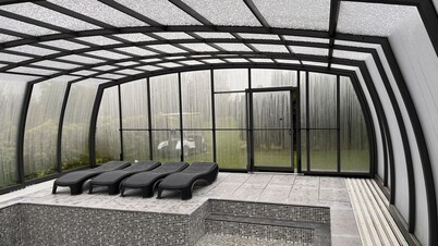 LedowoHouse New Industrial Style up to 15 guests, kids friendly, own golf course