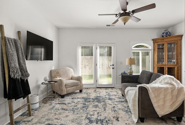 Televisio, työhuone