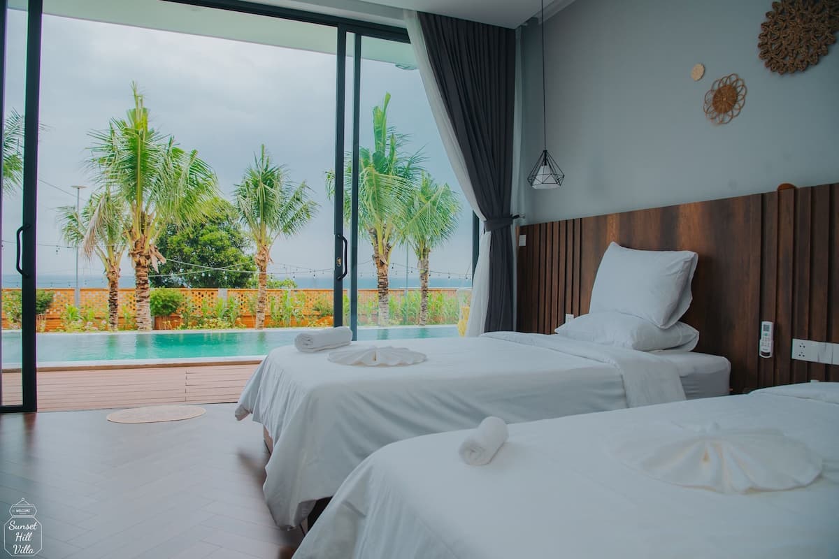 Sunset Hill Villa Mui Ne - hotel rooms