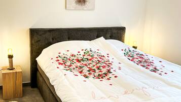 2 Schlafzimmer, Bügeleisen/Bügelbrett, Reisekinderbett, kostenloses WLAN