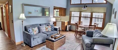 TV, fireplace, offices