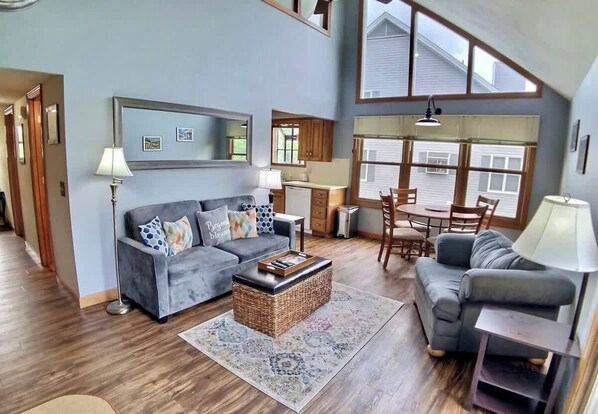 TV, fireplace, offices