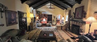 Charming High Point Historical Home only minutes from HPU and Furniture Market