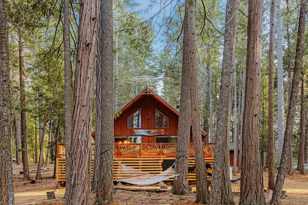 Welcome to the Lassen Tree Cabin - your private sanctuary in the forest