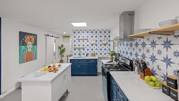 Villa (2 Bedrooms) | Interior