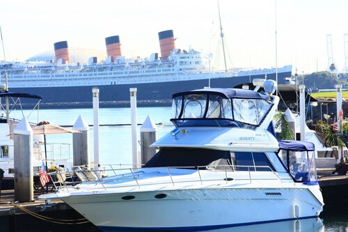 Spend the Night on a Yacht!