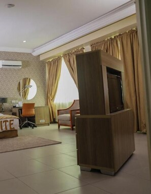 Executive Room | 1 bedroom, premium bedding, in-room safe, soundproofing - Continental Hotel by Heritage Group (Akure)