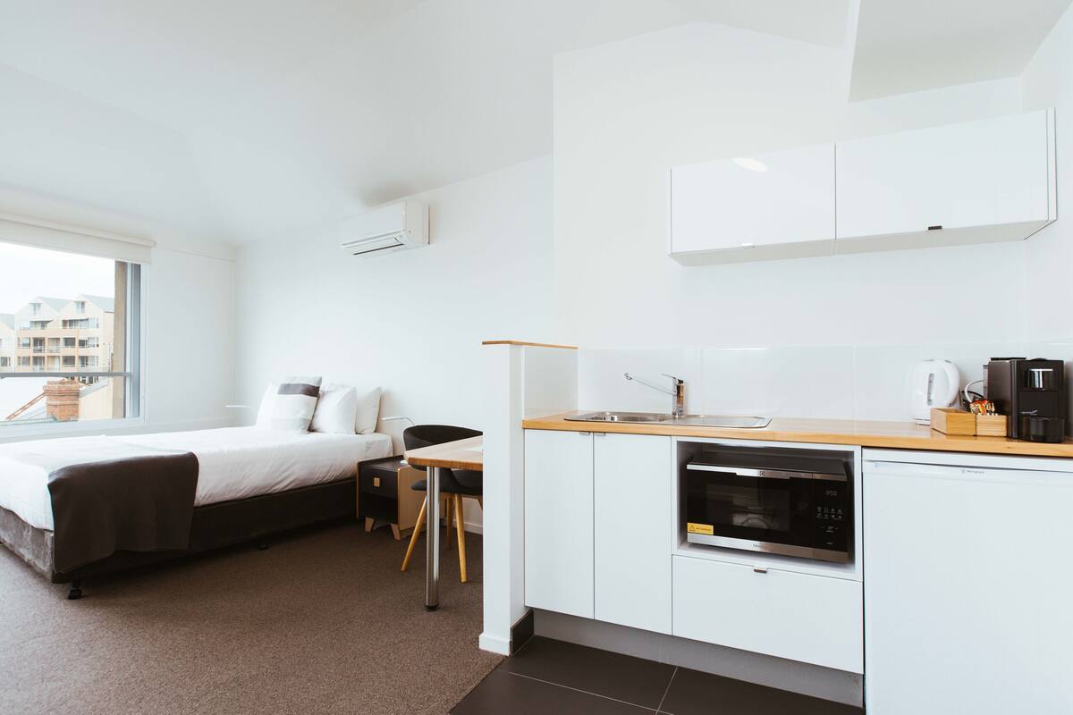 Chambres insonorisées, fer et planche à repasser, Wi-Fi gratuit