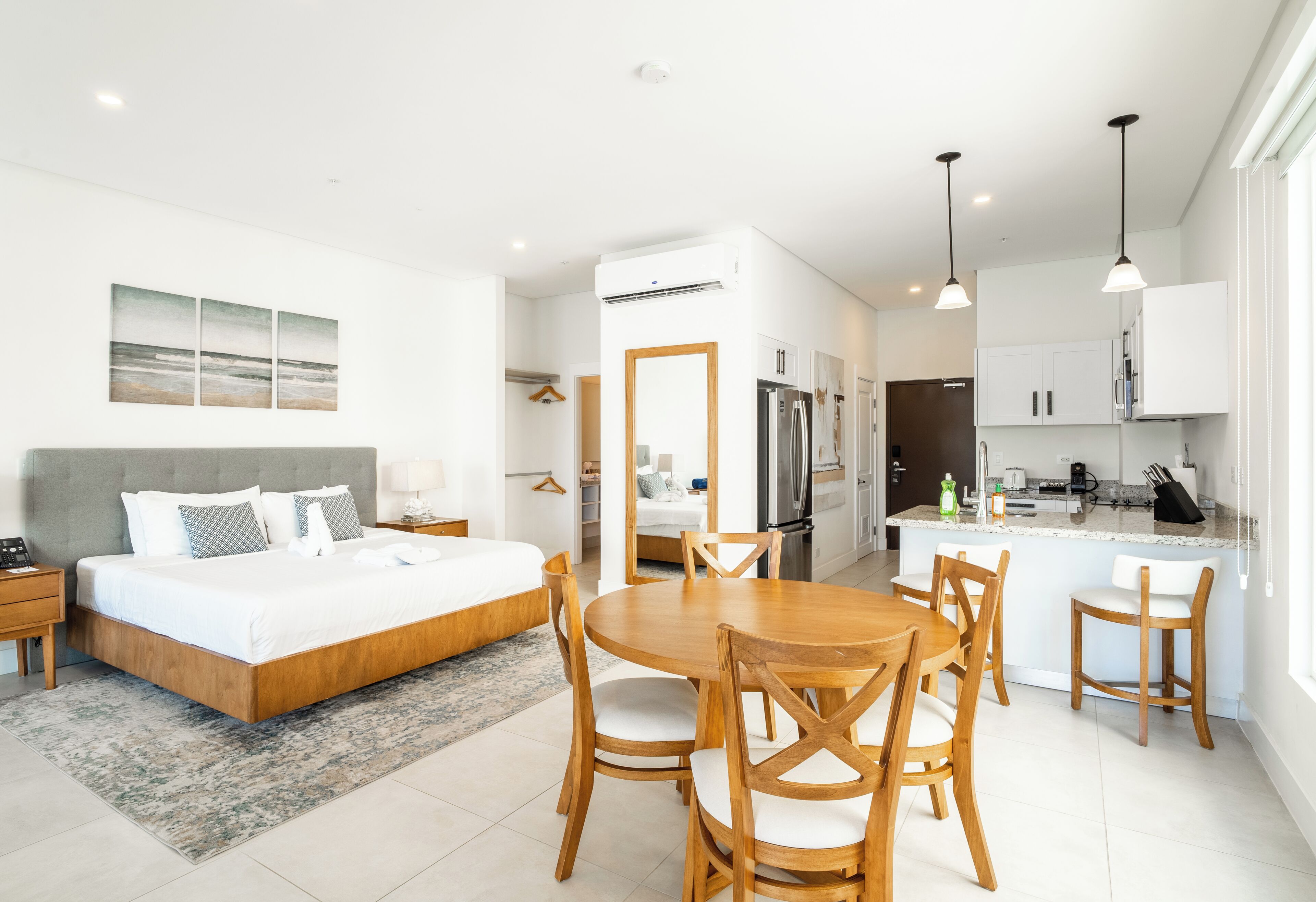 Bộ đồ giường cao cấp, chăn bông, nệm Select Comfort 